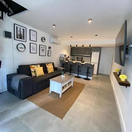 Duplex 2 Dorm / 2 Wc Apartment *